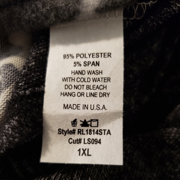 *Plus* White/Grey Animal Print Colorblock Cardigan - Picture 4 of 4